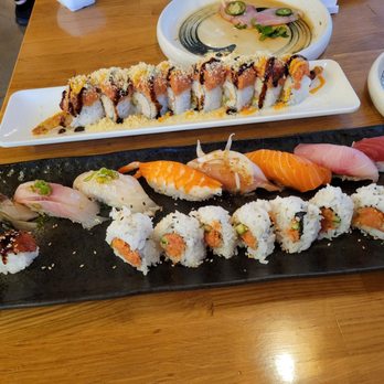 Ozen - Omakase 9-piece Nigiiri Sushi plate with spicy Tuna roll. $35 - Ramen Near Me - Rancho Cucamonga, California