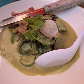 Gindi Thai - Short ribs in Green curry - Sushi Bars Near Me - Burbank, California Gindi Thai - Short ribs in Green curry - Sushi Bars Near Me - Burbank, California