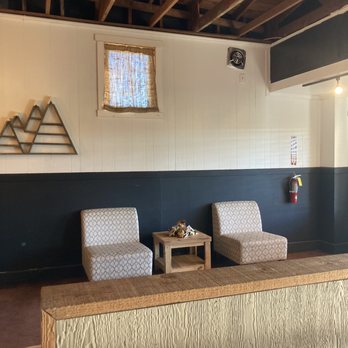 Deltina Coffee Roasters - seating area - Coffee & Tea Near Me - Oceano, California Deltina Coffee Roasters - seating area - Coffee & Tea Near Me - Oceano, California
