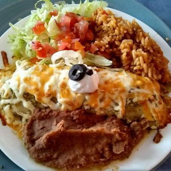 Los Cabos Cantina & Grill - Lunch beef enchilada with salad, rice and beans $9.99. - Mexican Near Me - Whitby, Ontario Los Cabos Cantina & Grill - Lunch beef enchilada with salad, rice and beans $9.99. - Mexican Near Me - Whitby, Ontario