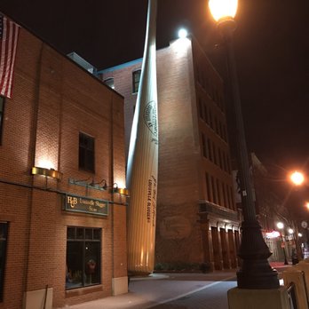 World's Largest Baseball Bat - Landmarks & Historical Buildings Near Me - Louisville, Kentucky World's Largest Baseball Bat - Landmarks & Historical Buildings Near Me - Louisville, Kentucky