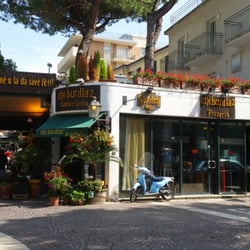 Chi Burdlaz Garden