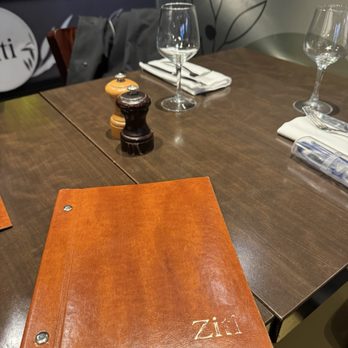Ziti - Table setting - Italian Near Me - Paris, 75 Ziti - Table setting - Italian Near Me - Paris, 75