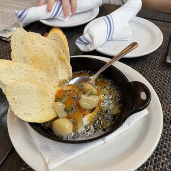 Running Goose - Baked Brie - Gastropubs Near Me - Los Angeles, California Running Goose - Baked Brie - Gastropubs Near Me - Los Angeles, California