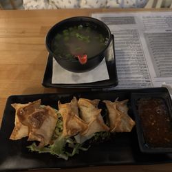 Sake-Tumi - Crab Rangoon