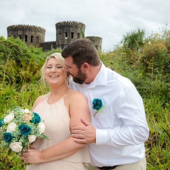 Richard Fleming Photography - Wedding Highlights at The Castle Ottis in St Augustine - Session Photography Near Me Richard Fleming Photography - Wedding Highlights at The Castle Ottis in St Augustine - Session Photography Near Me