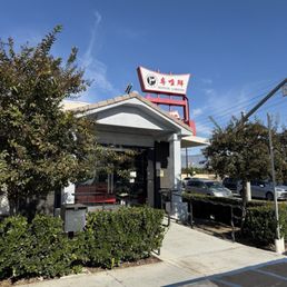 Exterior outside entrance of Boston Lobster - Love the new location. Much easier to park, plenty tables, comfy booths. - Rosemead, California Exterior outside entrance of Boston Lobster - Love the new location. Much easier to park, plenty tables, comfy booths. - Rosemead, California