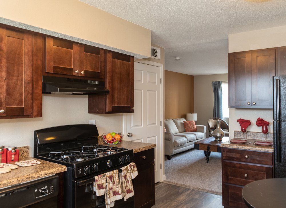 BEDFORD PARK APARTMENTS Updated October 2024 18 Photos 2739