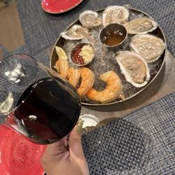 Great Road Kitchen - Jumbo shrimp and oysters with Groth Cabernet wine