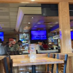 Applebee's Grill + Bar