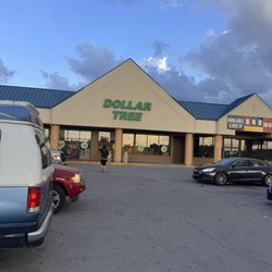 Dollar Tree - Entrance area