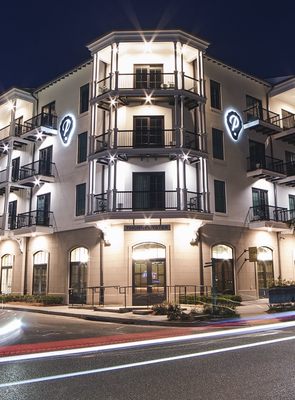 Pearl Hotel by null
