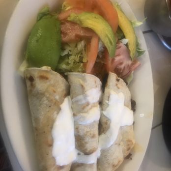 El Pueblito - Chorizo burrito - Mexican Near Me - Lancaster, Pennsylvania El Pueblito - Chorizo burrito - Mexican Near Me - Lancaster, Pennsylvania