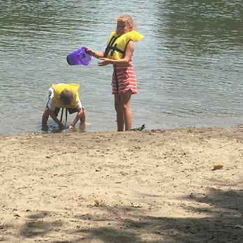 Sand Cove Beach - The kids at play - Beaches Near Me - Sacramento, California Sand Cove Beach - The kids at play - Beaches Near Me - Sacramento, California