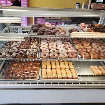 Dee's Donuts - Donuts Near Me - Las Vegas, Nevada Dee's Donuts - Donuts Near Me - Las Vegas, Nevada