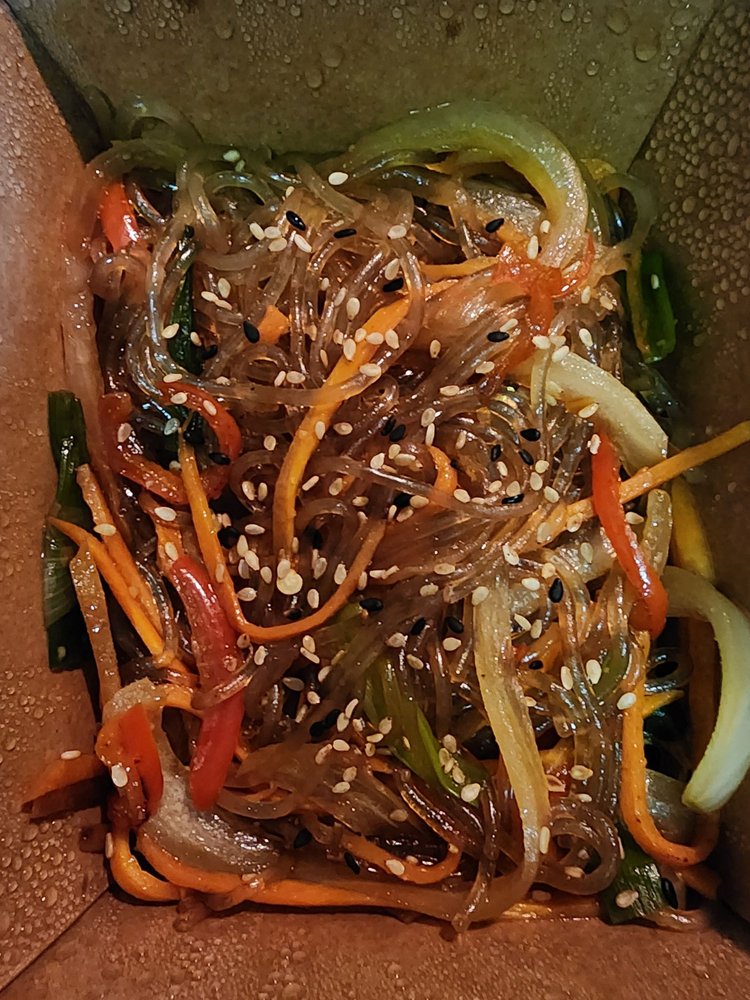 Kimchee & Rice Logo