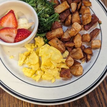 Mimi's Cafe - Breakfast & Brunch Near Me - Anaheim, California Mimi's Cafe - Breakfast & Brunch Near Me - Anaheim, California