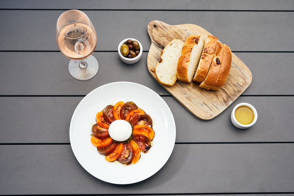 Gusto Italian Kitchen & Wine Bar