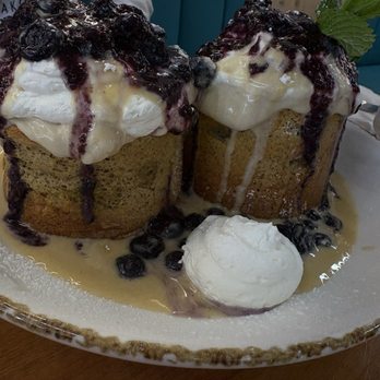 Flori Brunch - Venues & Event Spaces Near Me - South Gate, California Flori Brunch - Venues & Event Spaces Near Me - South Gate, California