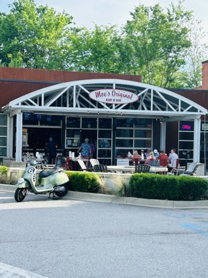 Moe's Original BBQ by null