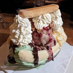 Dairy Hut - Ewww