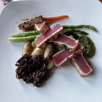 Fins Bistro - My favorite meal! - Seafood Near Me - Issaquah, Washington