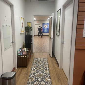 Body & Brain - Tempe - our welcoming hallway - Yoga Near Me - Tempe, Arizona Body & Brain - Tempe - our welcoming hallway - Yoga Near Me - Tempe, Arizona