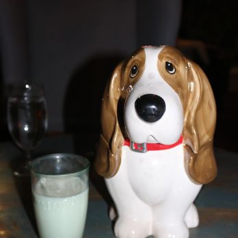 White Dog Cafe - Wayne - Cookie Jar - Cafes Near Me - Wayne, Pennsylvania