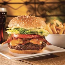 Wingside - Clinton - Bacon cheeseburger