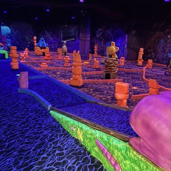Tilted 10 - Mini golf - Arcades Near Me - Willow Grove, Pennsylvania