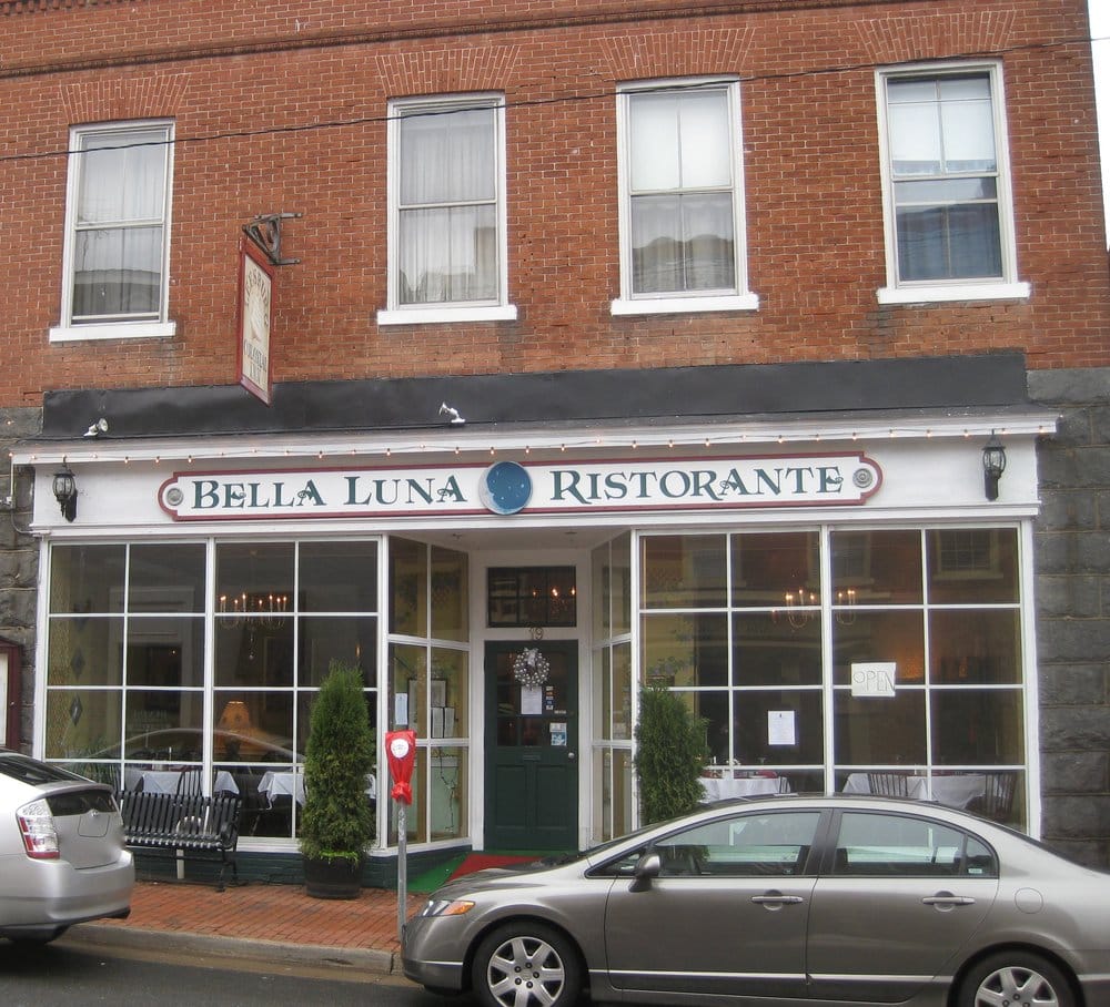BELLA LUNA THE ITALIAN RISTORANTE CLOSED 19 S King St, Leesburg