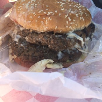 WILLIES FAMOUS Burger & Fries - Burgers Near Me - Dalton, Georgia WILLIES FAMOUS Burger & Fries - Burgers Near Me - Dalton, Georgia