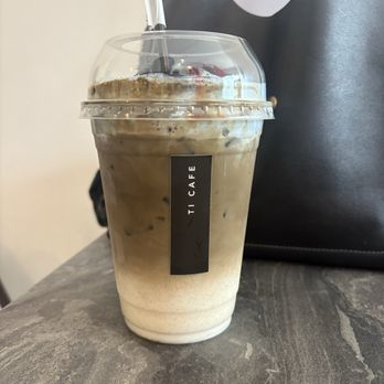 Tí Cafe - blue toffee hojicha - Coffee & Tea Near Me - Denver, Colorado