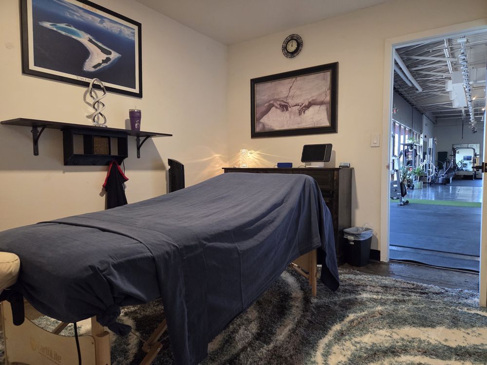 A Matter of Muscles Logo