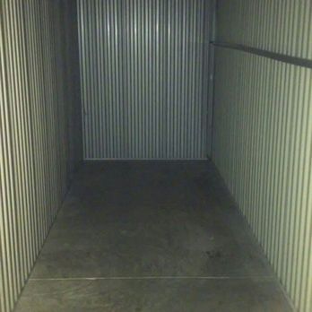 Extra Space Storage - Viewing a 5x15 unit - Self Storage Near Me - Hollywood, Florida Extra Space Storage - Viewing a 5x15 unit - Self Storage Near Me - Hollywood, Florida