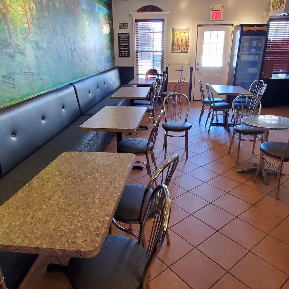 Main Street Sweets - Seating in the rear of the shop. - Coffee & Tea Near Me - Tarrytown, New York