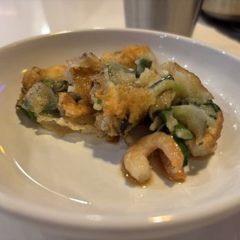 Korea Garden - Seafood pancake (small part of it) - Korean Near Me - Honolulu, Hawaii Korea Garden - Seafood pancake (small part of it) - Korean Near Me - Honolulu, Hawaii