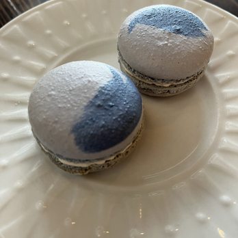 Fleur Bake Shop - Earl Grey Macarons. My favorite flavor and amazing here!! - Bakeries Near Me - Whitefish, Montana Fleur Bake Shop - Earl Grey Macarons. My favorite flavor and amazing here!! - Bakeries Near Me - Whitefish, Montana