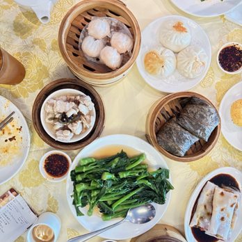 MingHin Cuisine - Seafood Near Me - Chicago, Illinois