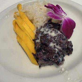 Zabb Thai Cuisine - Mango with Sweet Sticky Rice - Thai Near Me - Newport Beach, California Zabb Thai Cuisine - Mango with Sweet Sticky Rice - Thai Near Me - Newport Beach, California