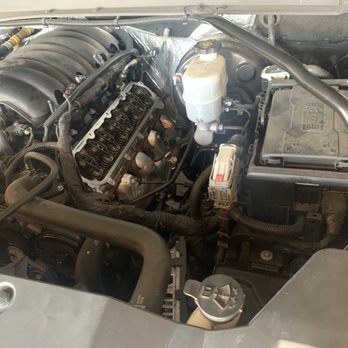 Robles Auto Repairs - Wheel & Rim Repair Near Me - Barstow, California Robles Auto Repairs - Wheel & Rim Repair Near Me - Barstow, California