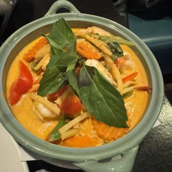 Sabay - Red Curry - Thai Near Me - Elmhurst, New York