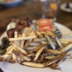 Cheeseburger & Fries were great!!