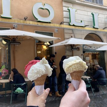 Giolitti - Raspberry & fior di latte, stracciatella & mint - Ice Cream & Frozen Yogurt Near Me - Rome, RM