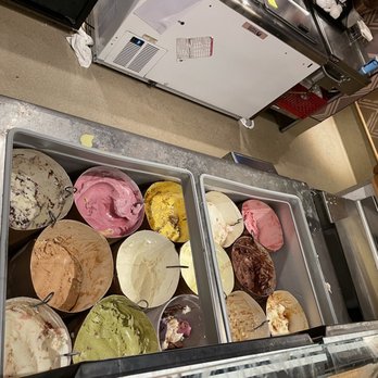 Salt & Straw - Assortment of flavors - Ice Cream & Frozen Yogurt Near Me - San Ramon, California Salt & Straw - Assortment of flavors - Ice Cream & Frozen Yogurt Near Me - San Ramon, California