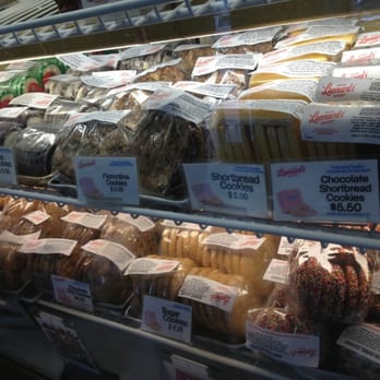 Leonard's Bakery - Bakeries Near Me - Honolulu, Hawaii
