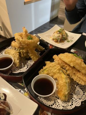 Maru Sushi by null