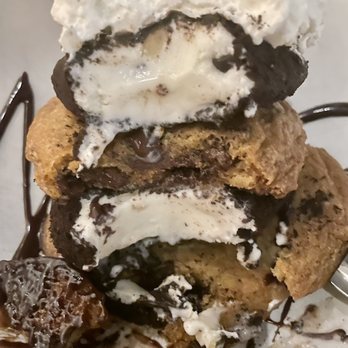 Town Bar + Kitchen - New American Near Me - Morristown, New Jersey Town Bar + Kitchen - New American Near Me - Morristown, New Jersey