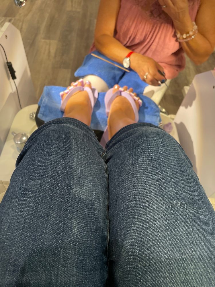 Salon Spa 300 Image