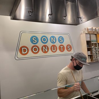 Sons Donuts - Making donuts - Donuts Near Me - Birmingham, Alabama